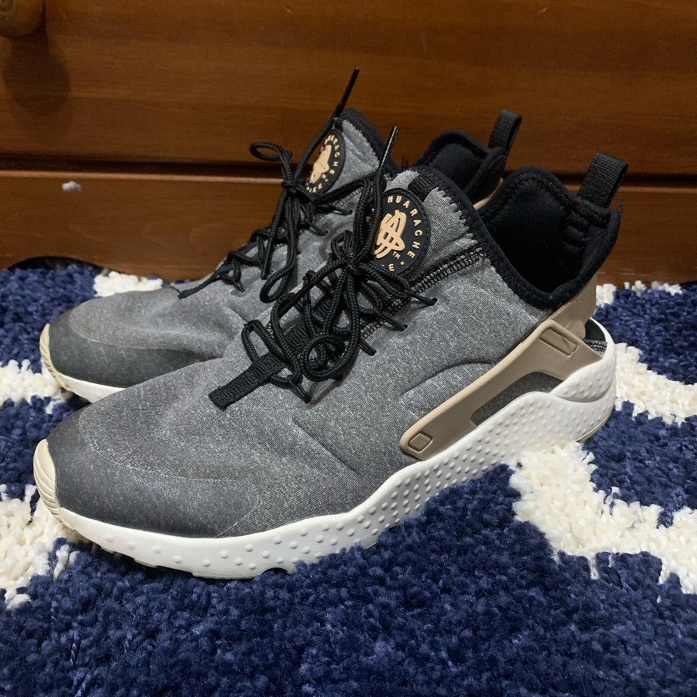 Nike Air Huarache Run Lightweight size 10